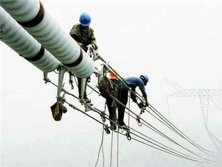 1597907631119645.jpg 2017083109592386.jpg